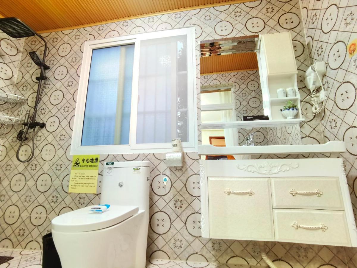 Mama Naxi Guesthouse Лиджанг Екстериор снимка