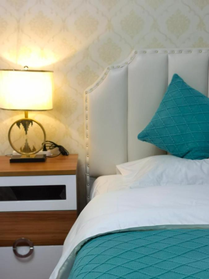 Mama Naxi Guesthouse Лиджанг Екстериор снимка