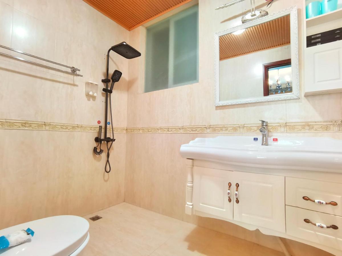 Mama Naxi Guesthouse Лиджанг Екстериор снимка