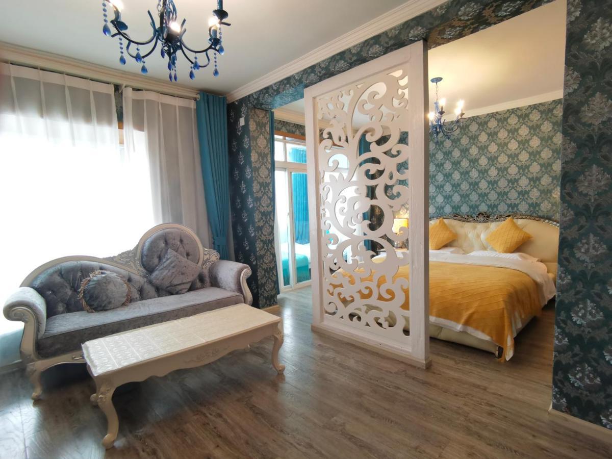 Mama Naxi Guesthouse Лиджанг Екстериор снимка