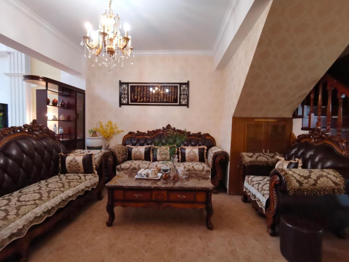Mama Naxi Guesthouse Лиджанг Екстериор снимка