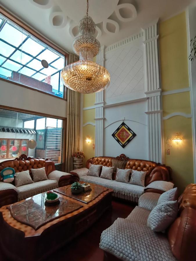 Mama Naxi Guesthouse Лиджанг Екстериор снимка
